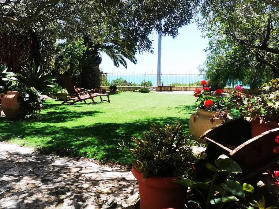 Villa Emily ليكاتا المظهر الخارجي الصورة